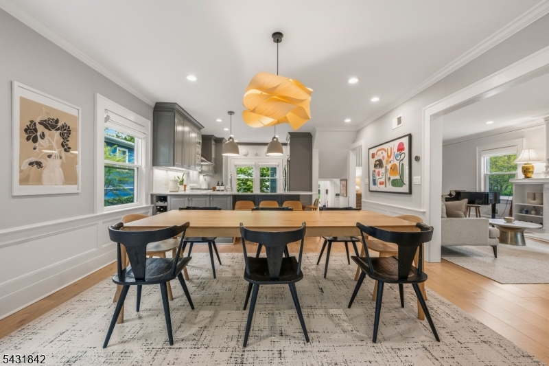 16 Oakview Ave