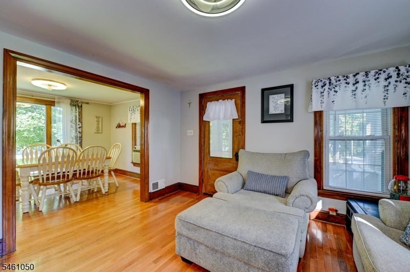 195 Millbrook Ave