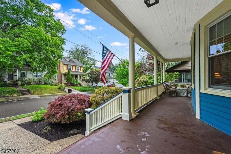 48 Comley Pl