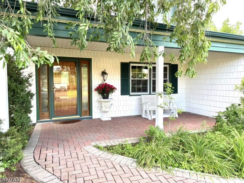 14 Landry Rd