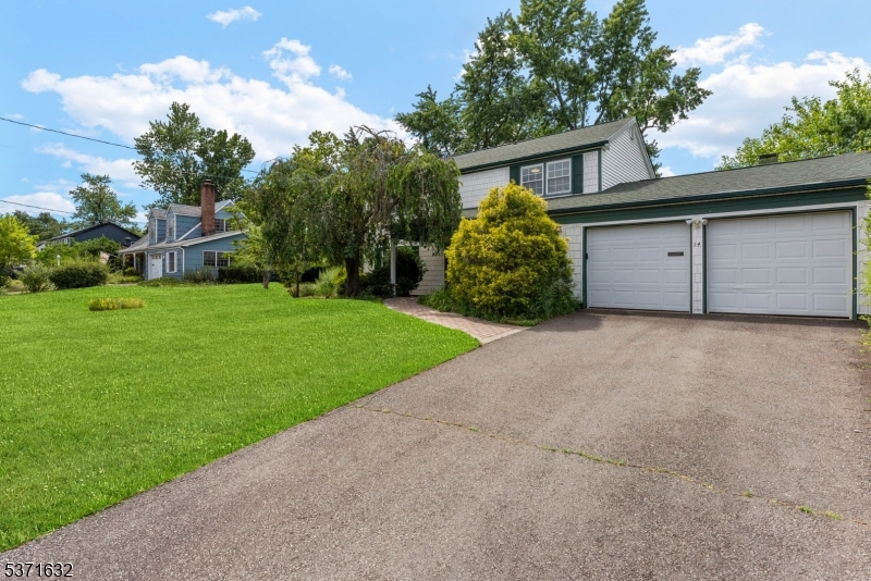 14 Landry Rd