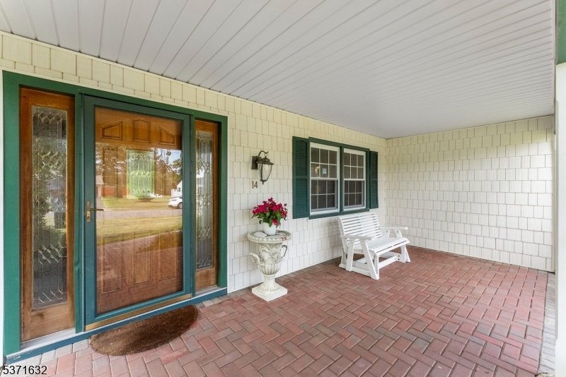 14 Landry Rd