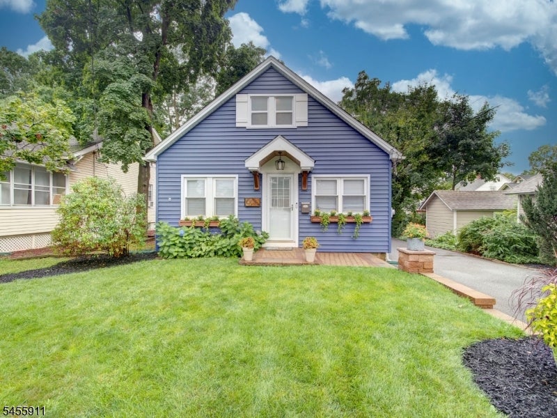 1 Condict St
