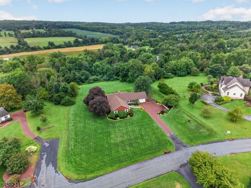 8 Meadowlark Way