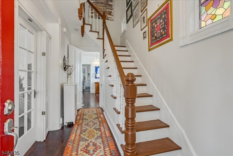22 Forest St