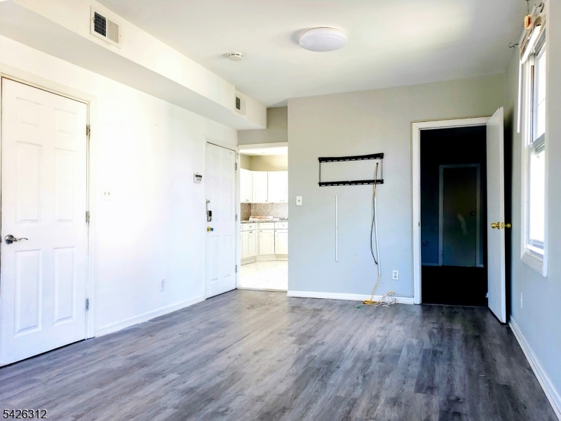 215 Lafayette Street