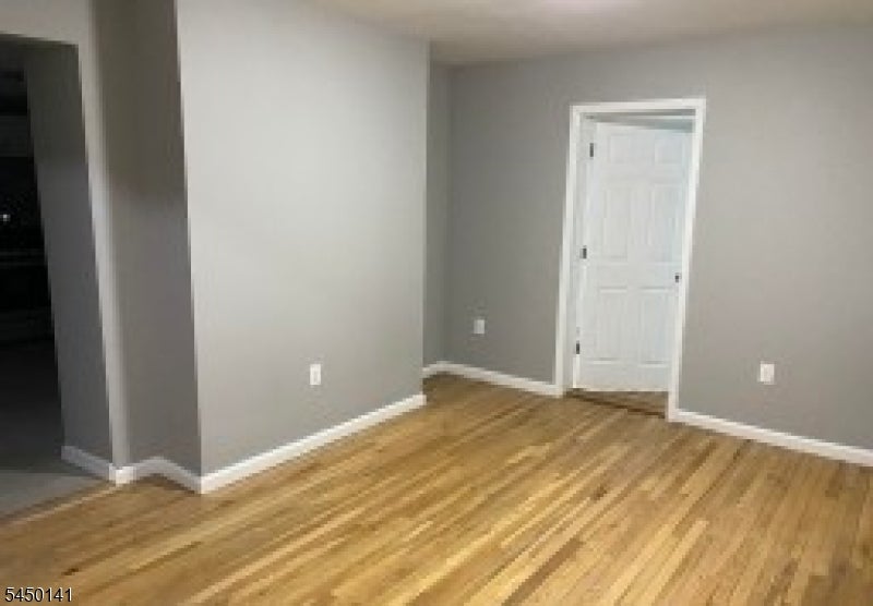 307 Jefferson Ave