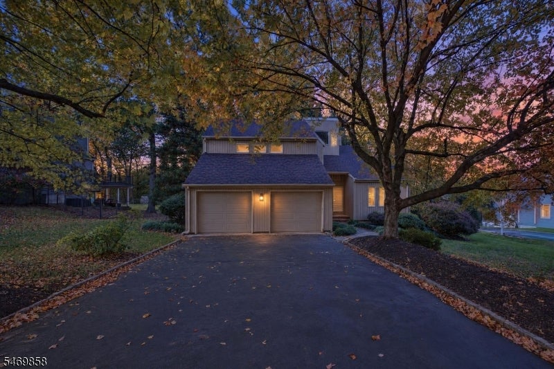 33 Highmount Ave