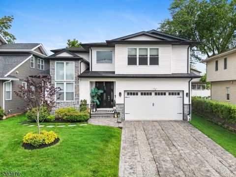 86 Levitt Ave Bergenfield Boro NJ 07621