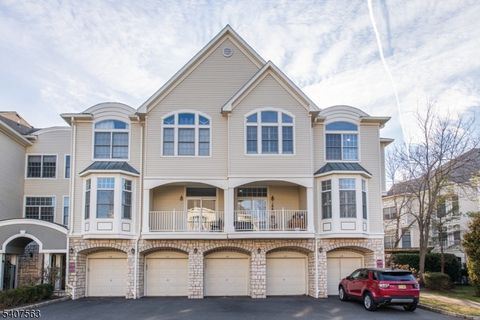 115 Kensington Ln Livingston Twp. NJ 07039