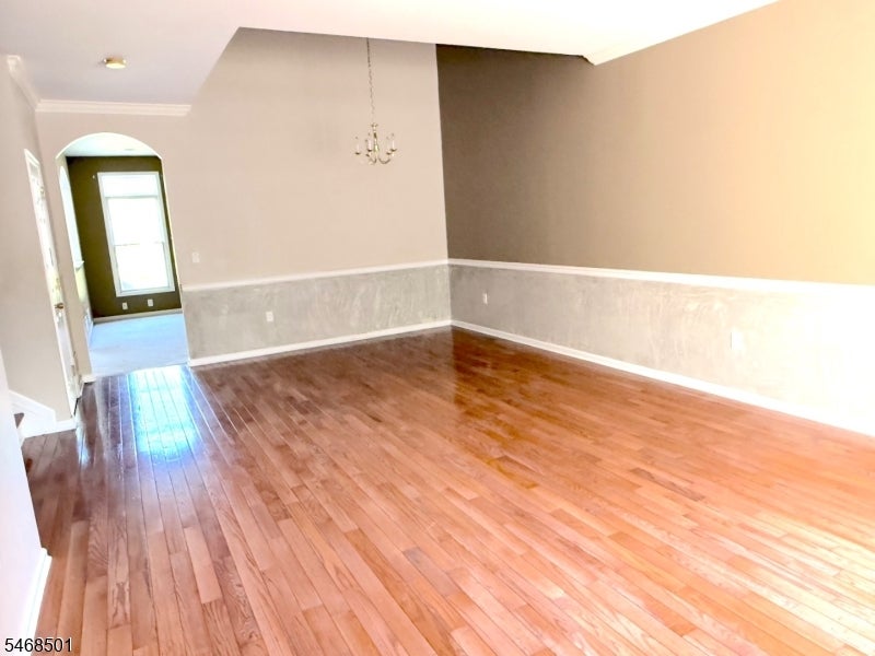 5 Magnolia Ln