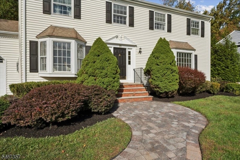 10 Warwick Rd
