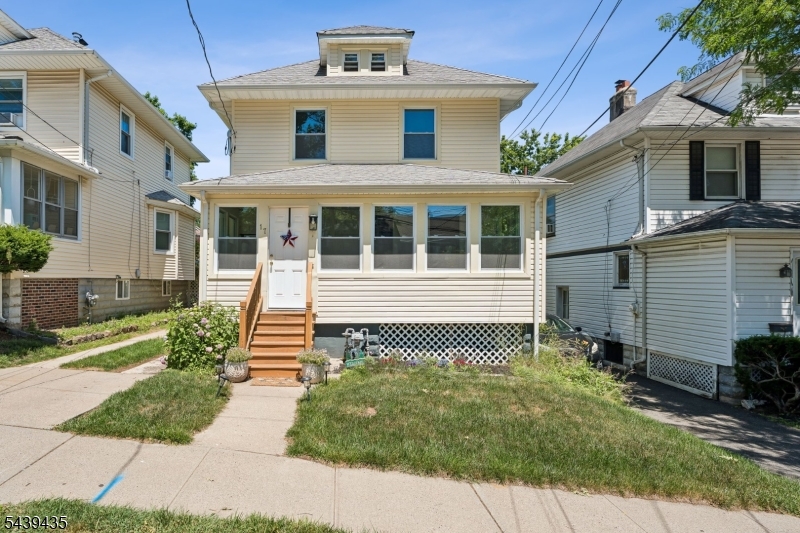 17 Wellington Ave