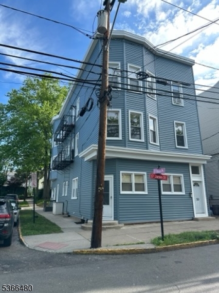 50 James St 3