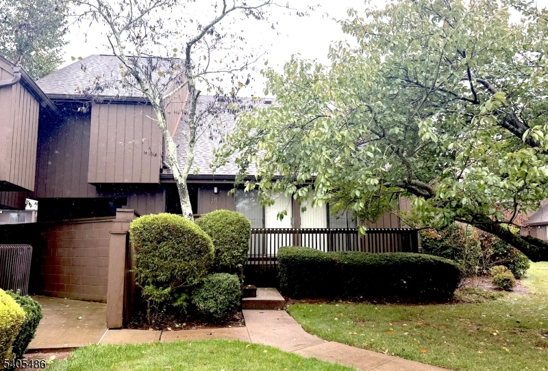 237 Kingsberry Dr 237