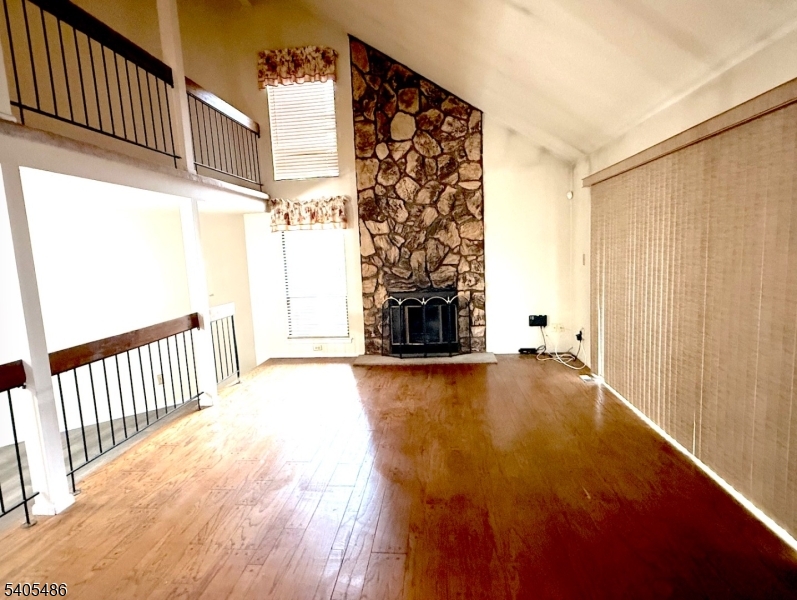 237 Kingsberry Dr 237