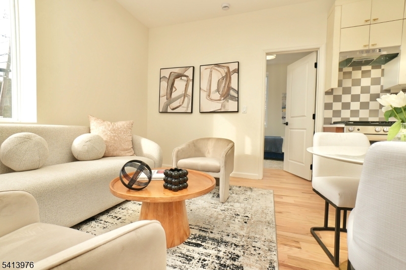 15 Palisade Ave Unit 4 4