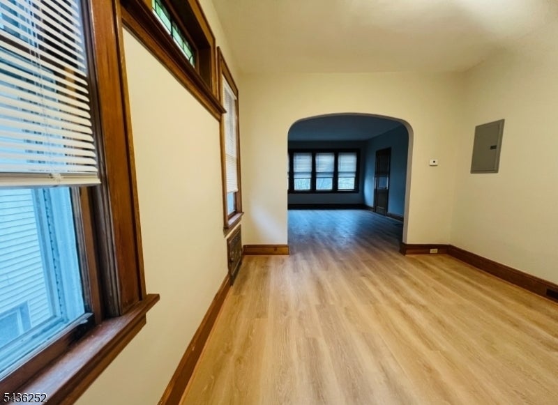 103 Knapp Ave 2