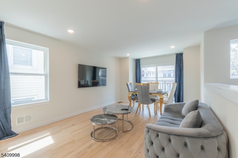 116 Brookdale Ave Unit 1 1