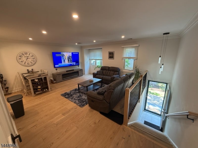 56D Ridgedale Ave 56D