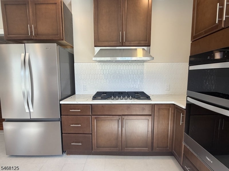 108 W Hanover Ave