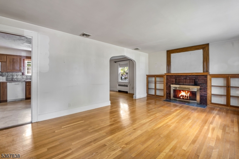 173 Raab Ave