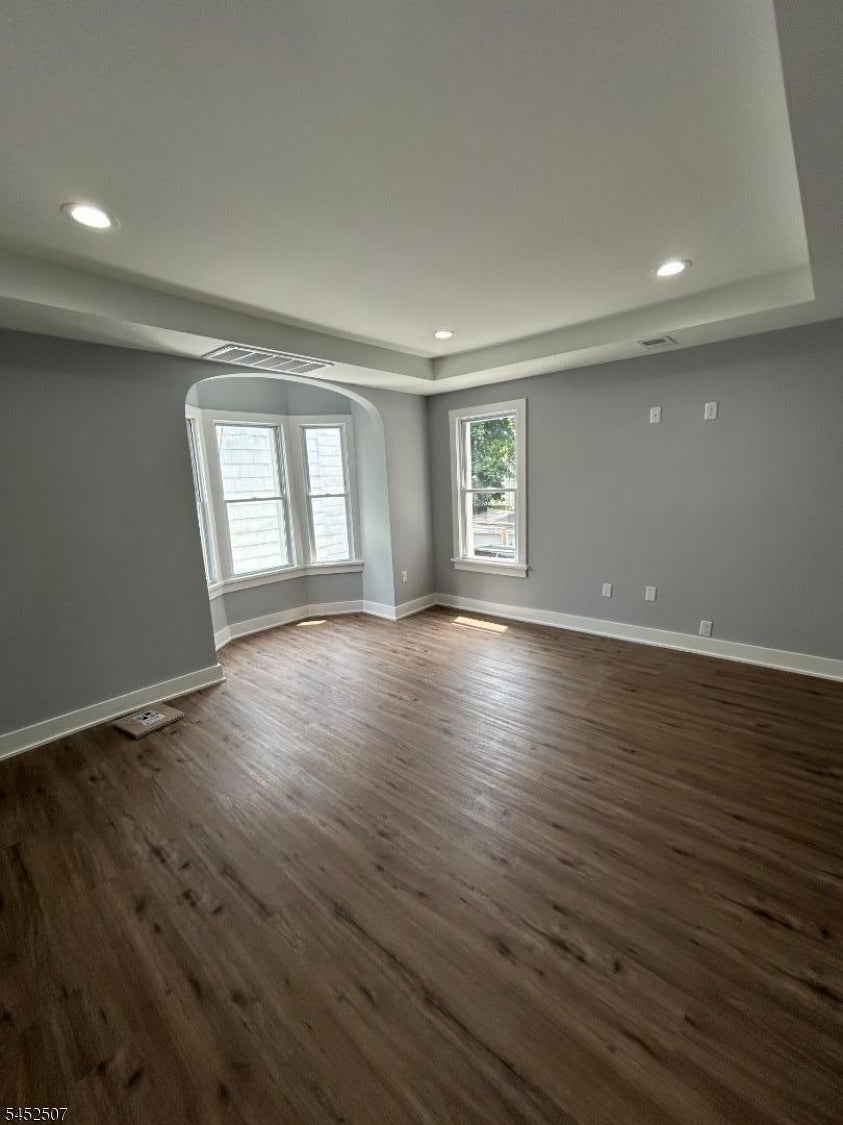 308-310 6Th Ave