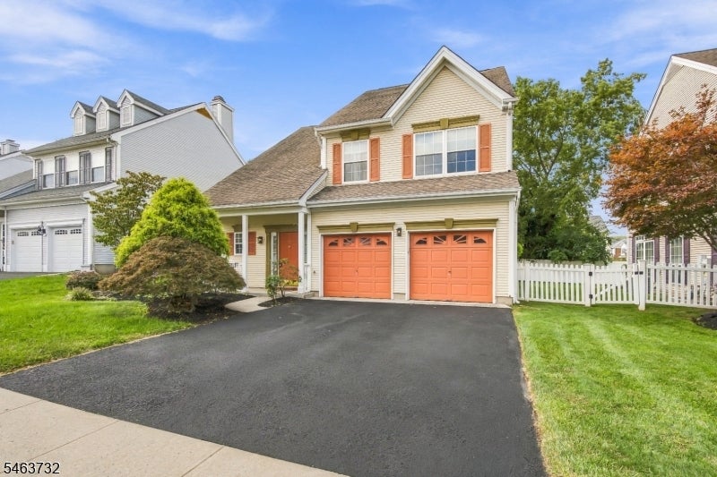 15 Champlain Way