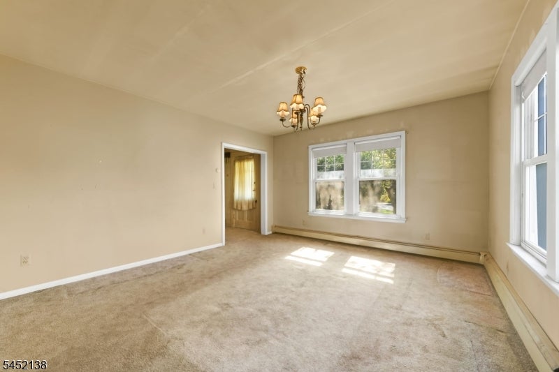 30 Bloomfield Ave