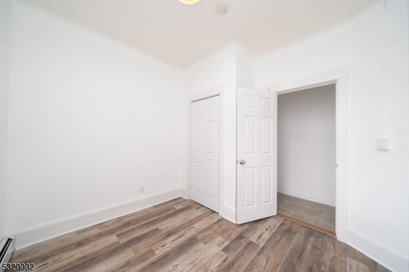 9 Kling St 3