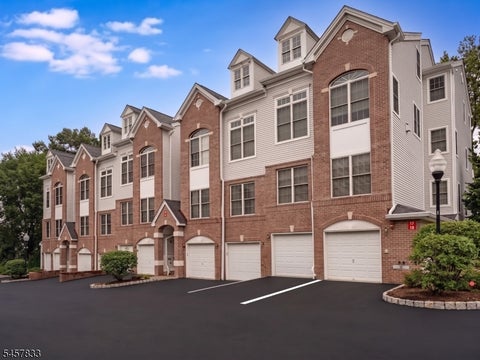 Photo for 9 Goffle Brook Ct