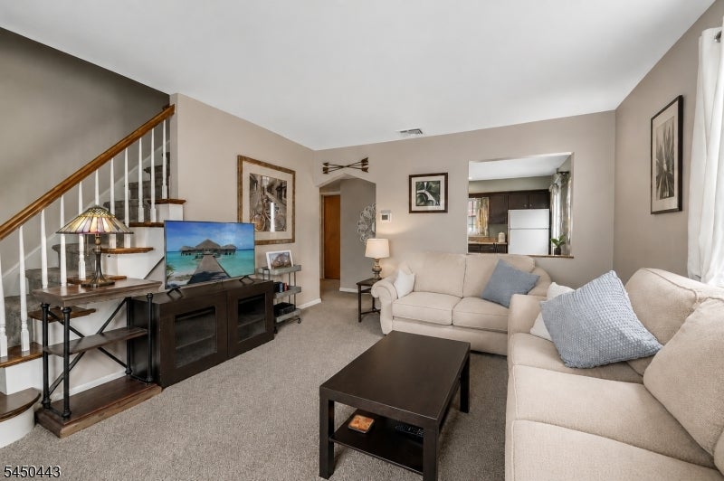 34 Hopson Ave