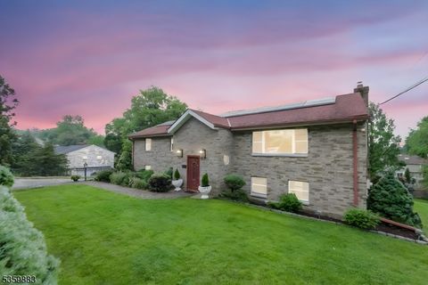 47 Venna Ave North Haledon Boro NJ 07508