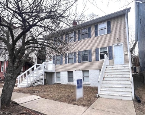 Photo for 92 1/2 Macculloch Ave