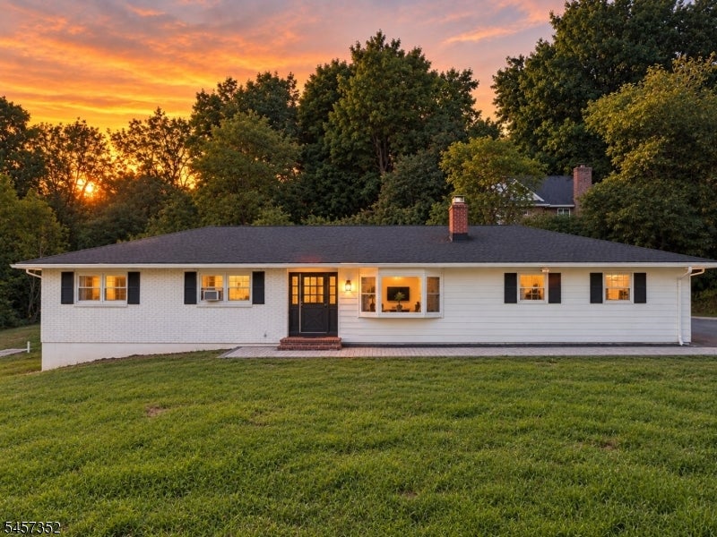 33 Cooke Rd