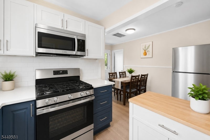 30 Aubrey St 2