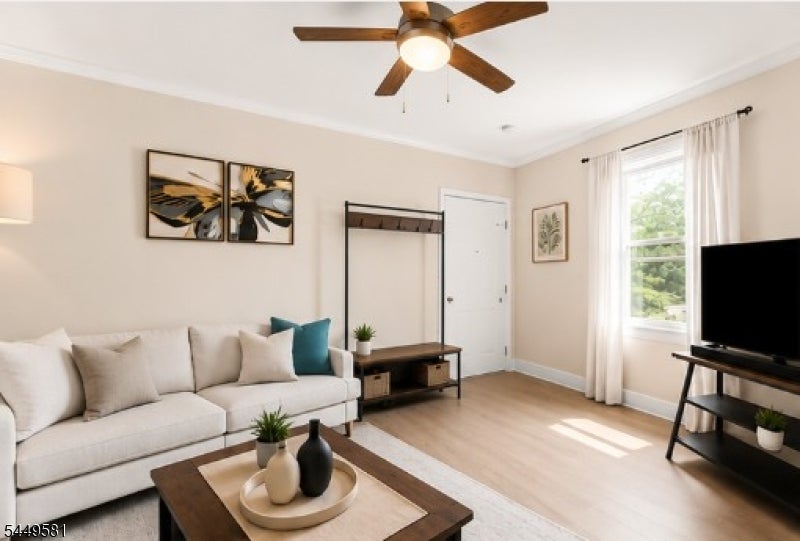 30 Aubrey St 2