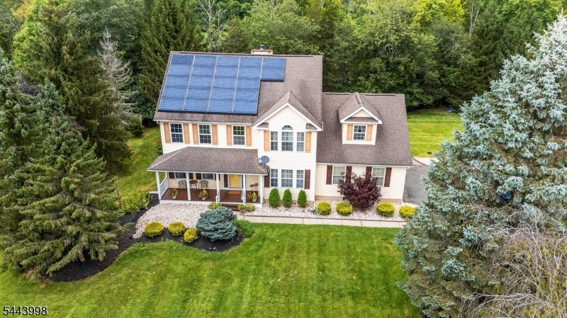 33 Summit Rd
