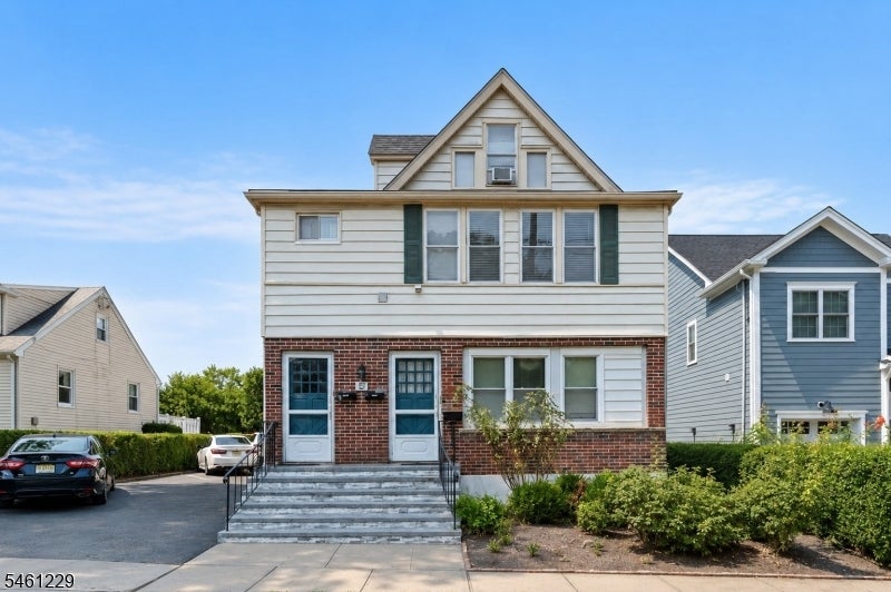 30 Aubrey St 3