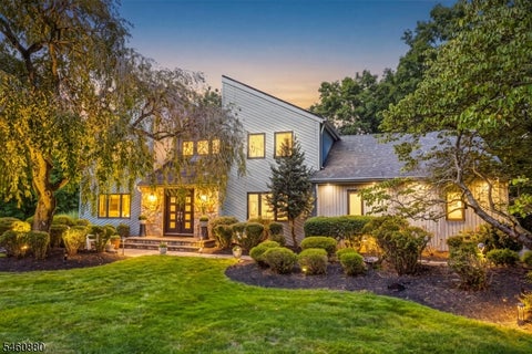 Photo for 2 Sweet Briar Ct