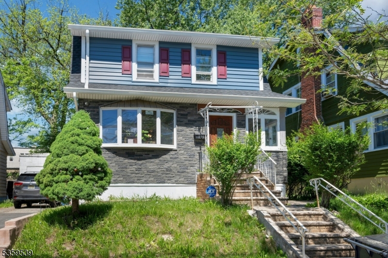 139 Pine Grove Ter