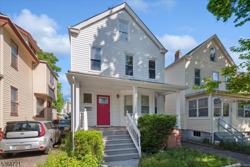 227 Waverly Pl
