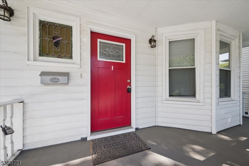 227 Waverly Pl