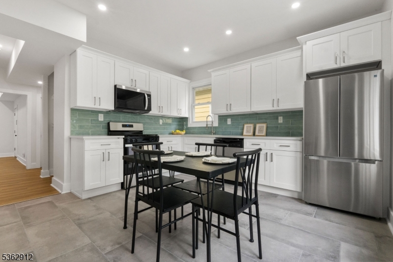 28 Tremont St