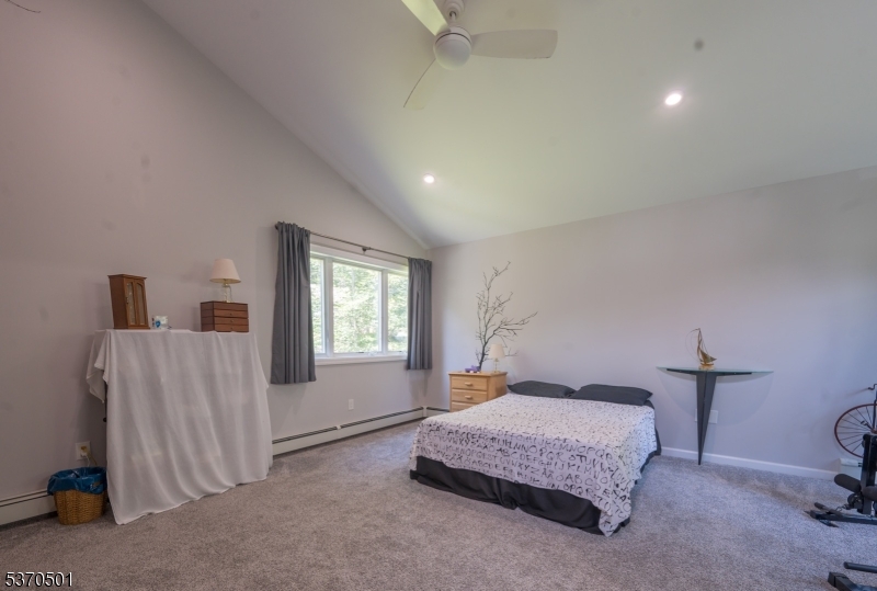 20 Glenwood Dr