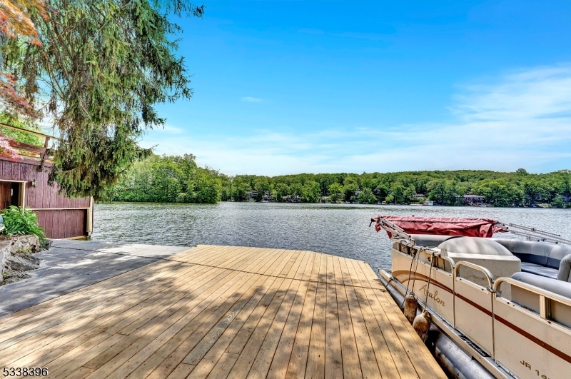 148 Pine Tree Rd