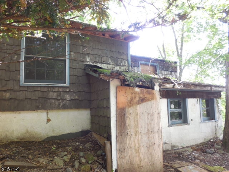 45 Buena Vista Way