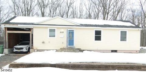 205 Park St Franklin Twp. NJ 08873