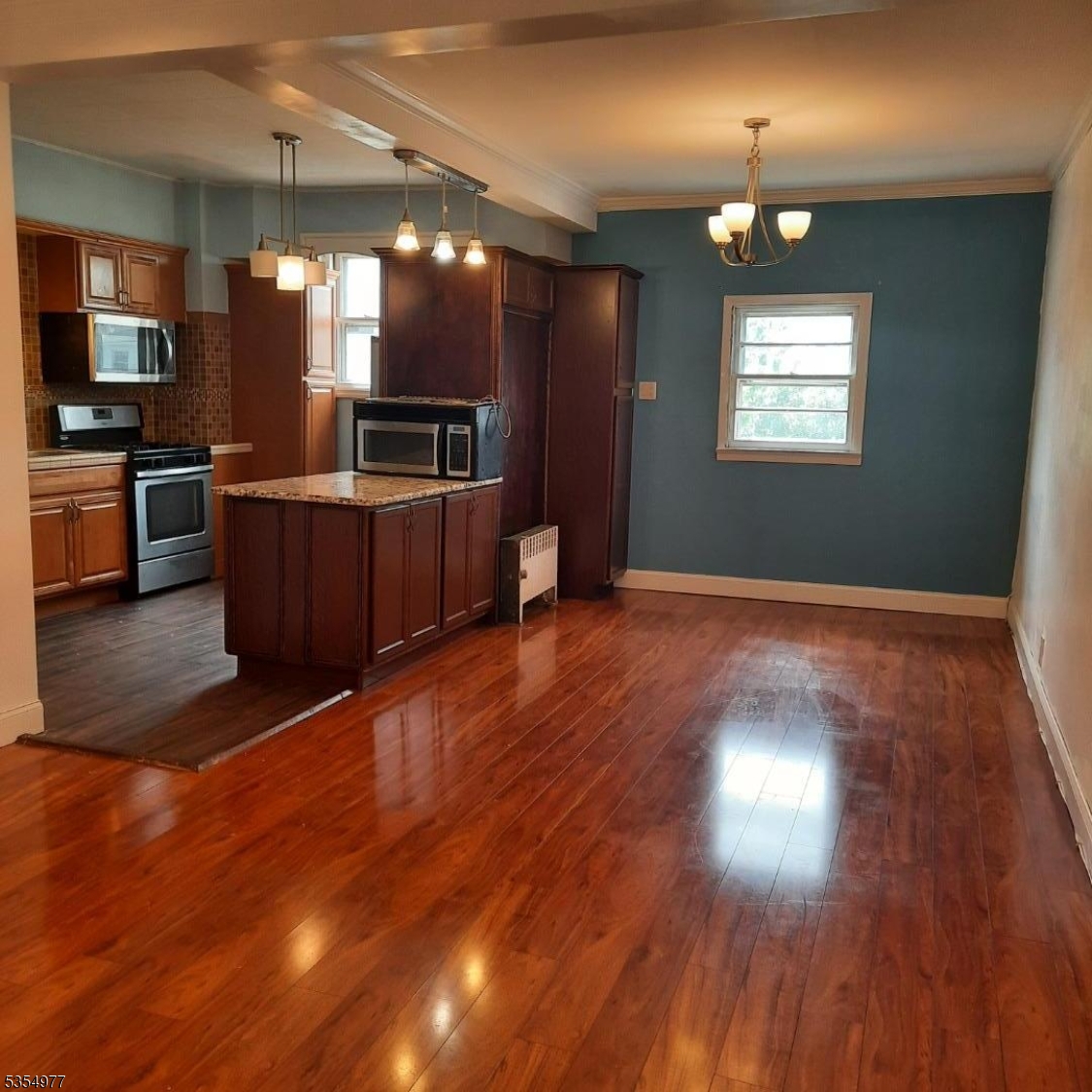 141 Terhune Ave
