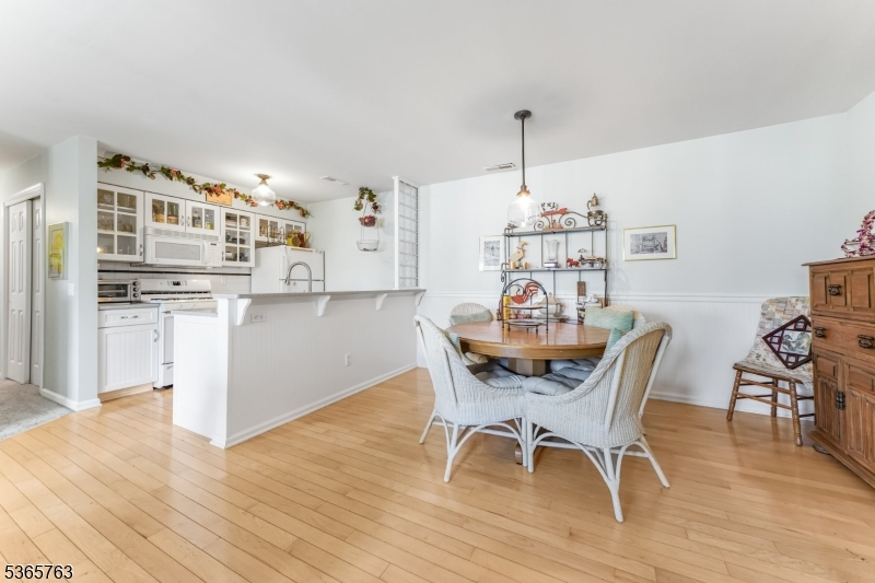 41 Genoble Rd
